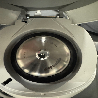 Eppendorf MiniSpin Centrifuge image 0